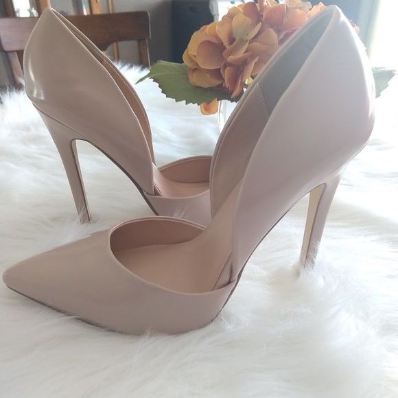 JustFab Shoes - Just Fab Nude Stiletto's Sz. 7.5